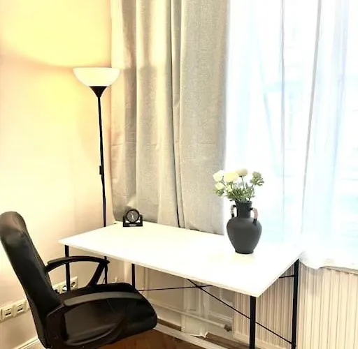 L3 Centre Stylish Flat Ac Appartement